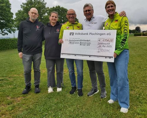 Spendenübergabe an den Förderkreis krebskranke Kinder e.V.